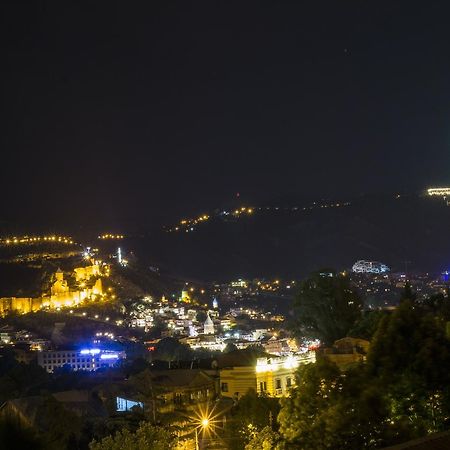 L U X U R Y Apartments In Old Tbilisi Luaran gambar