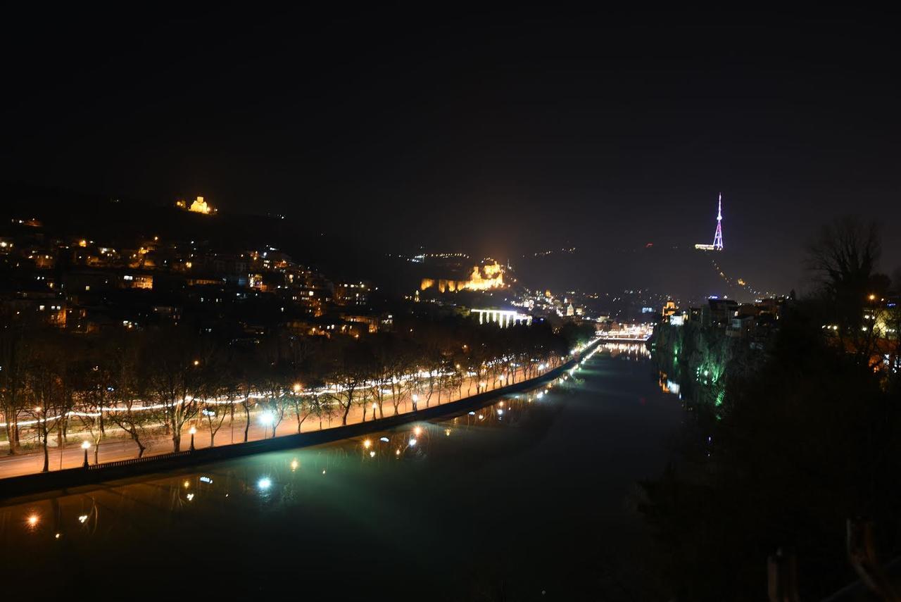L U X U R Y Apartments In Old Tbilisi Luaran gambar