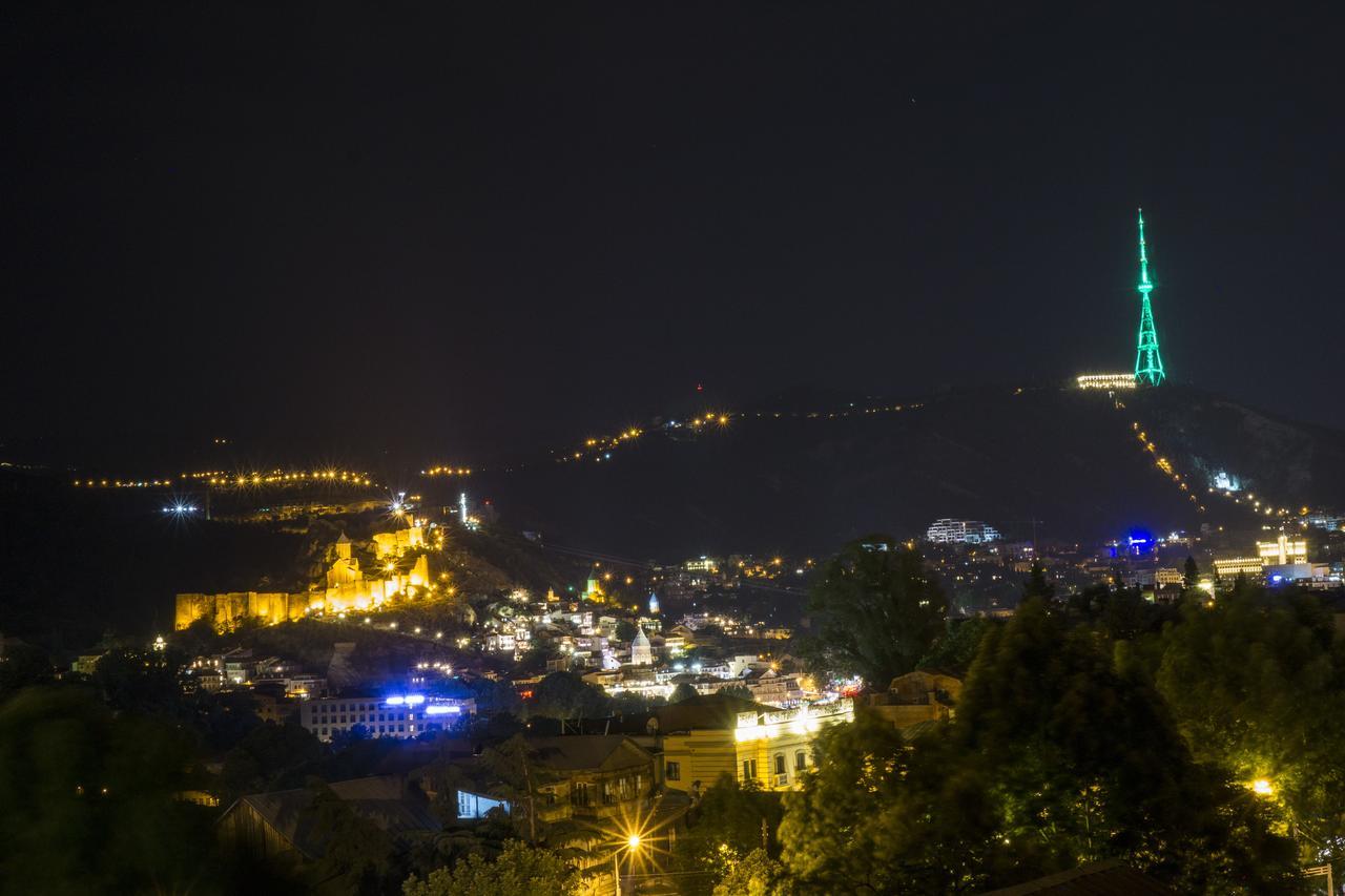 L U X U R Y Apartments In Old Tbilisi Luaran gambar